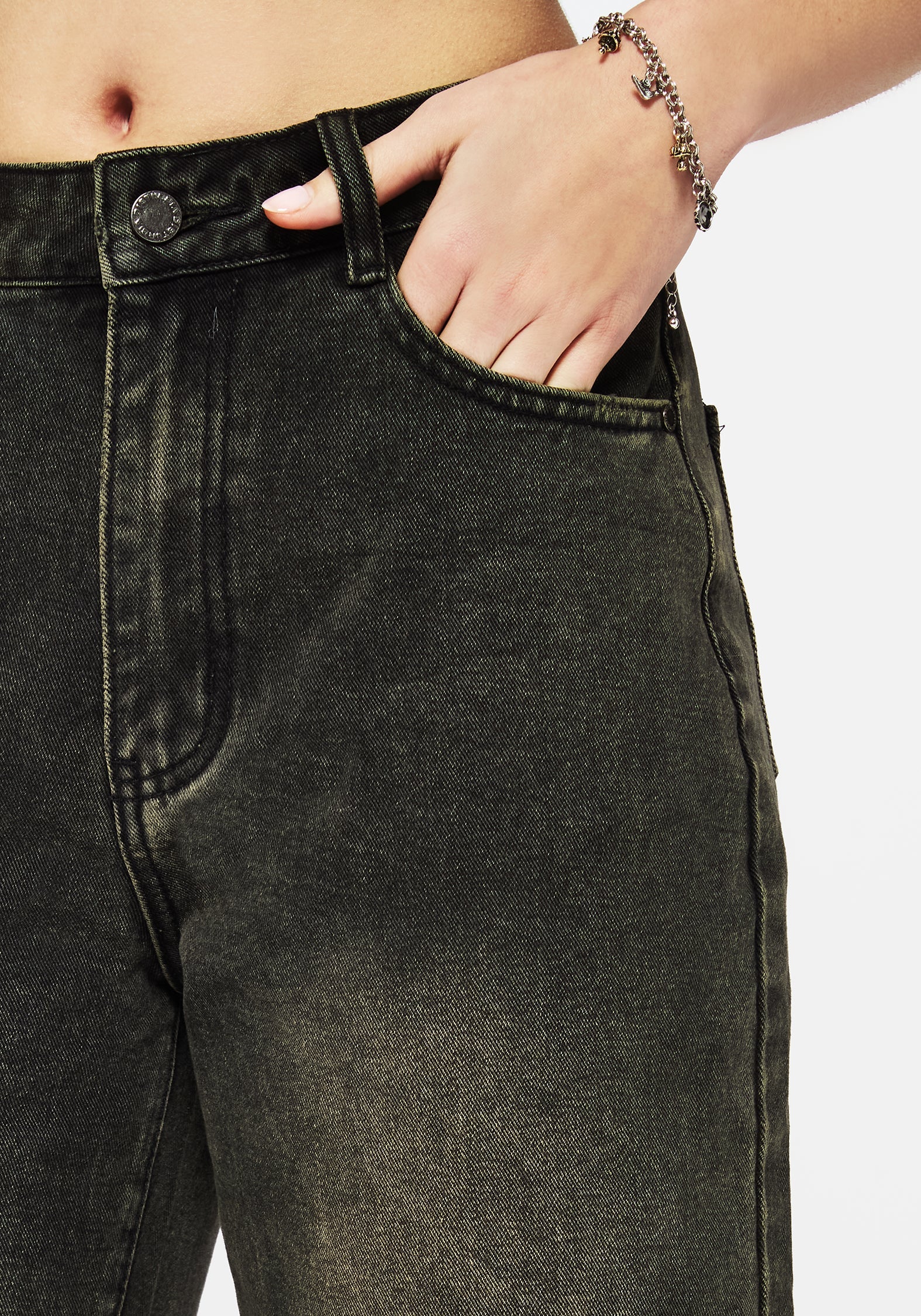 Anthea Weit Bein Washed Denim Jeans - Image 4