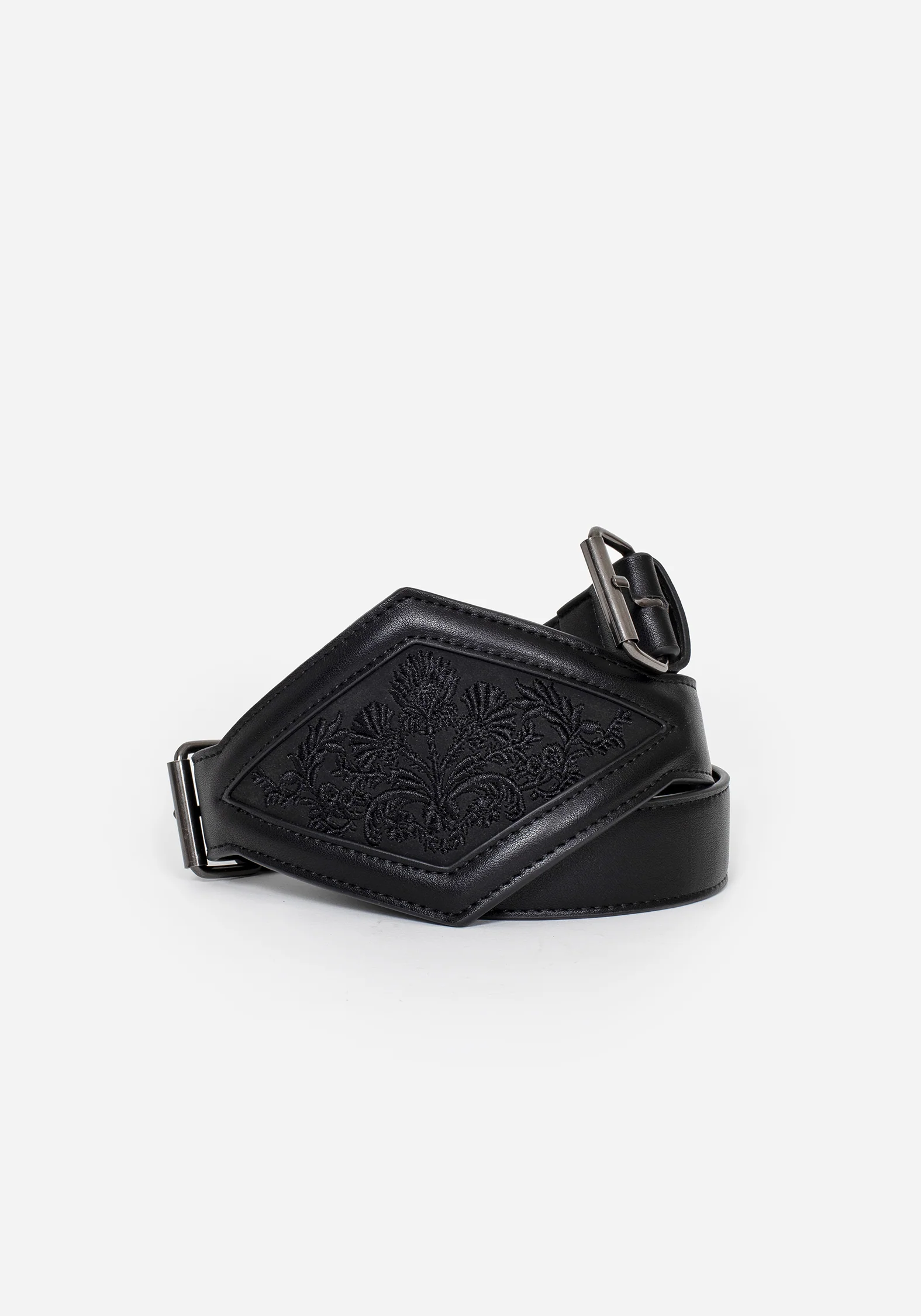 Antihero Embroidered Diamond Centre Waist Belt - Image 7