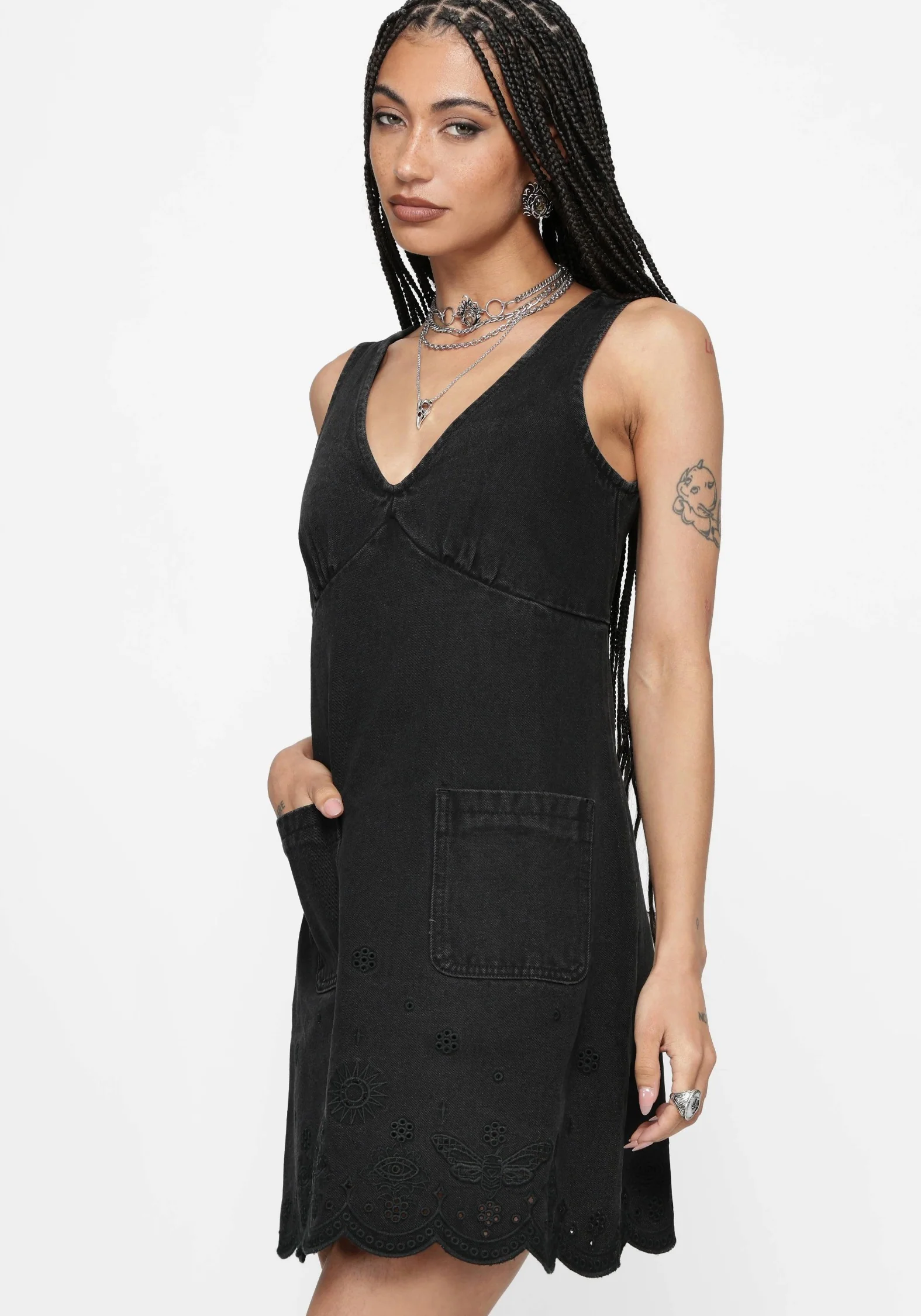 Ayr Broderie Denim Schürzenkleid Kleid - Image 5