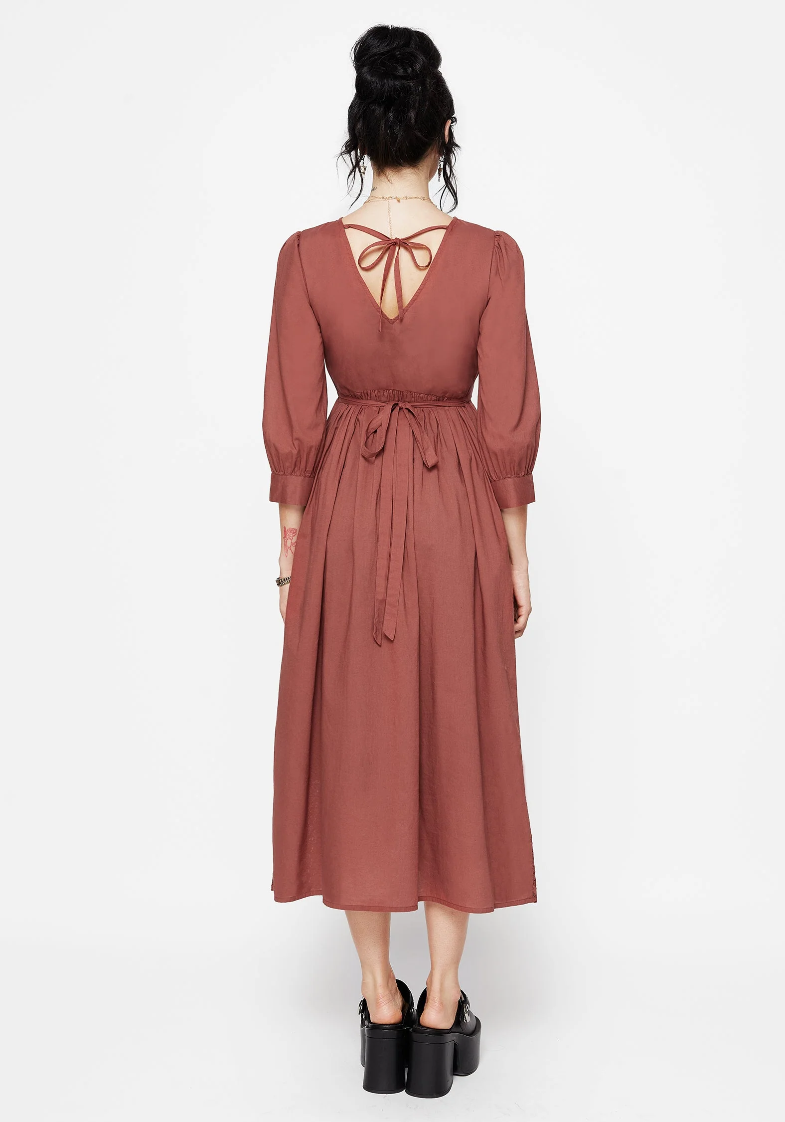 Cavern Baumwolle Broderie Knopf Hoch Midaxi Kleid - Image 3