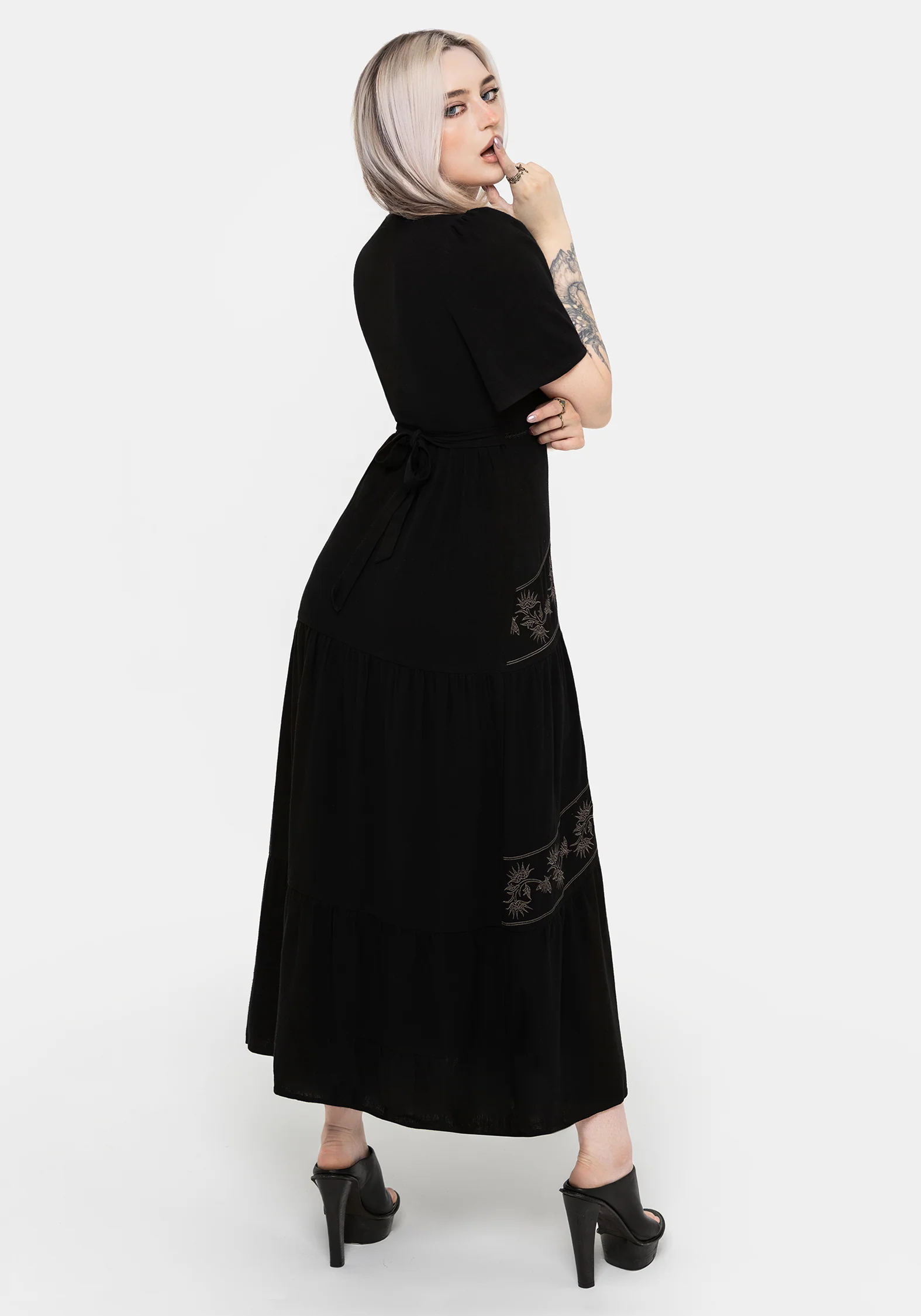 Dionaea Flytrap Embroidered Tiered Midaxi Dress - Image 3