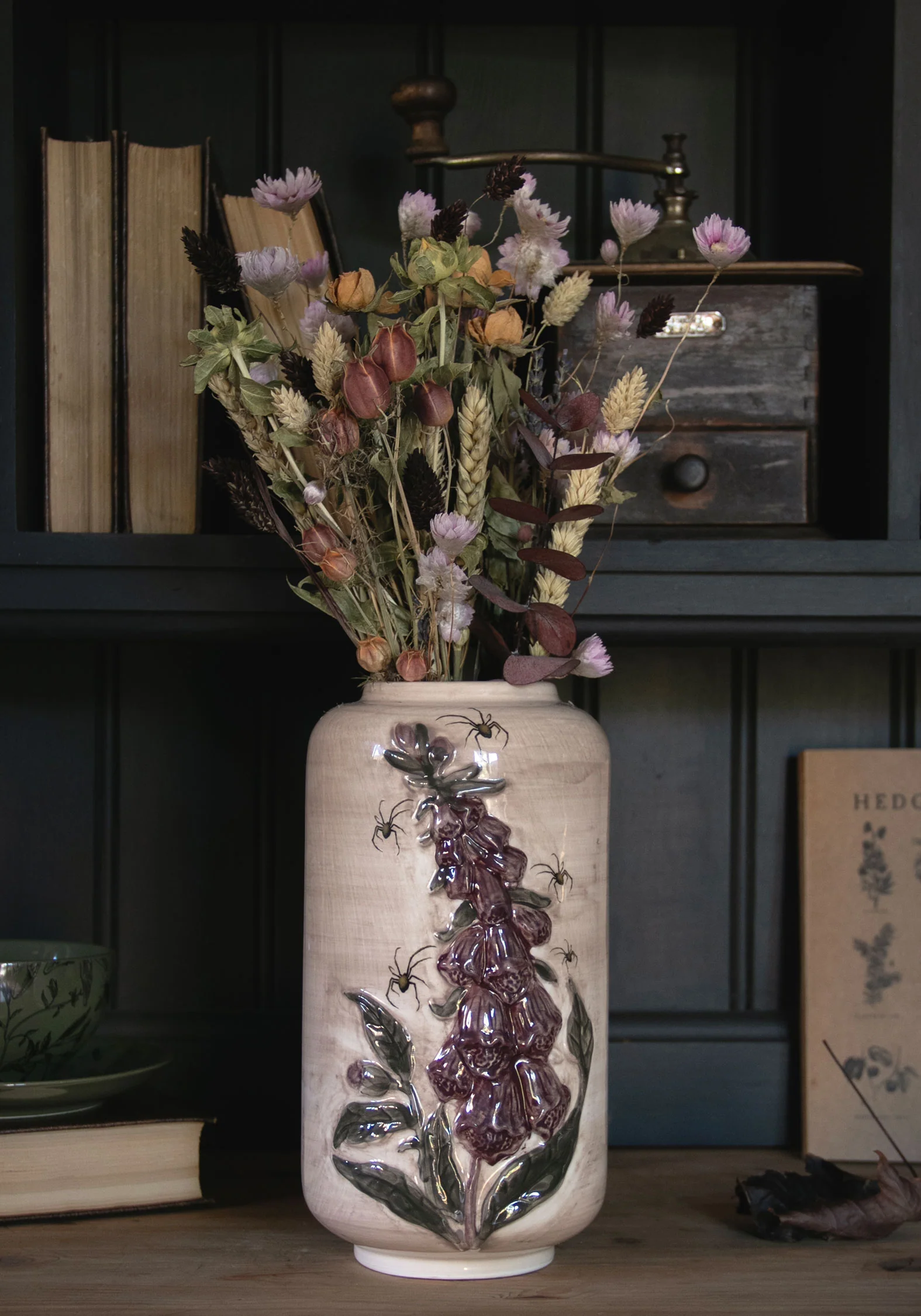 Fingerhut Vase - Image 2