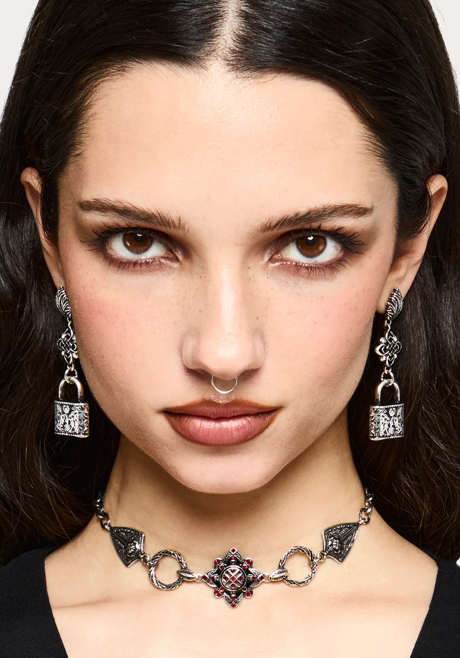 Gorthe Schild Oval Halsband - Image 5