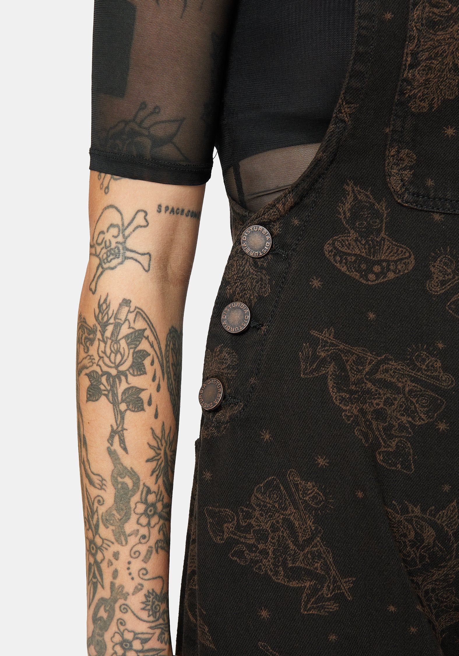 Hexborn Baba Yaga Bedruckt Denim Latzhose - Image 7