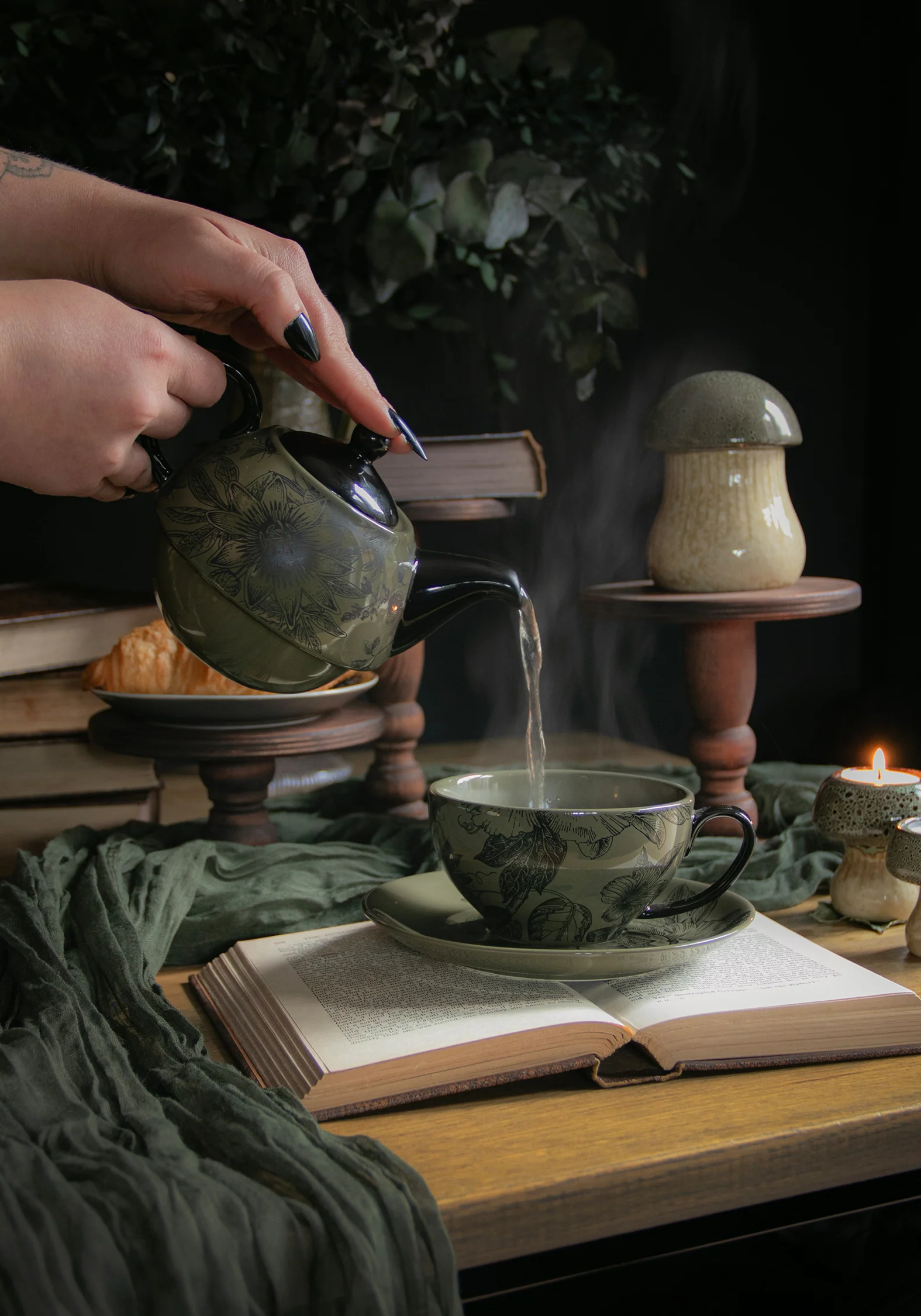 Konshu Blumenmuster Teekanne Und Teacup Set (3 Piece Set) - Image 6