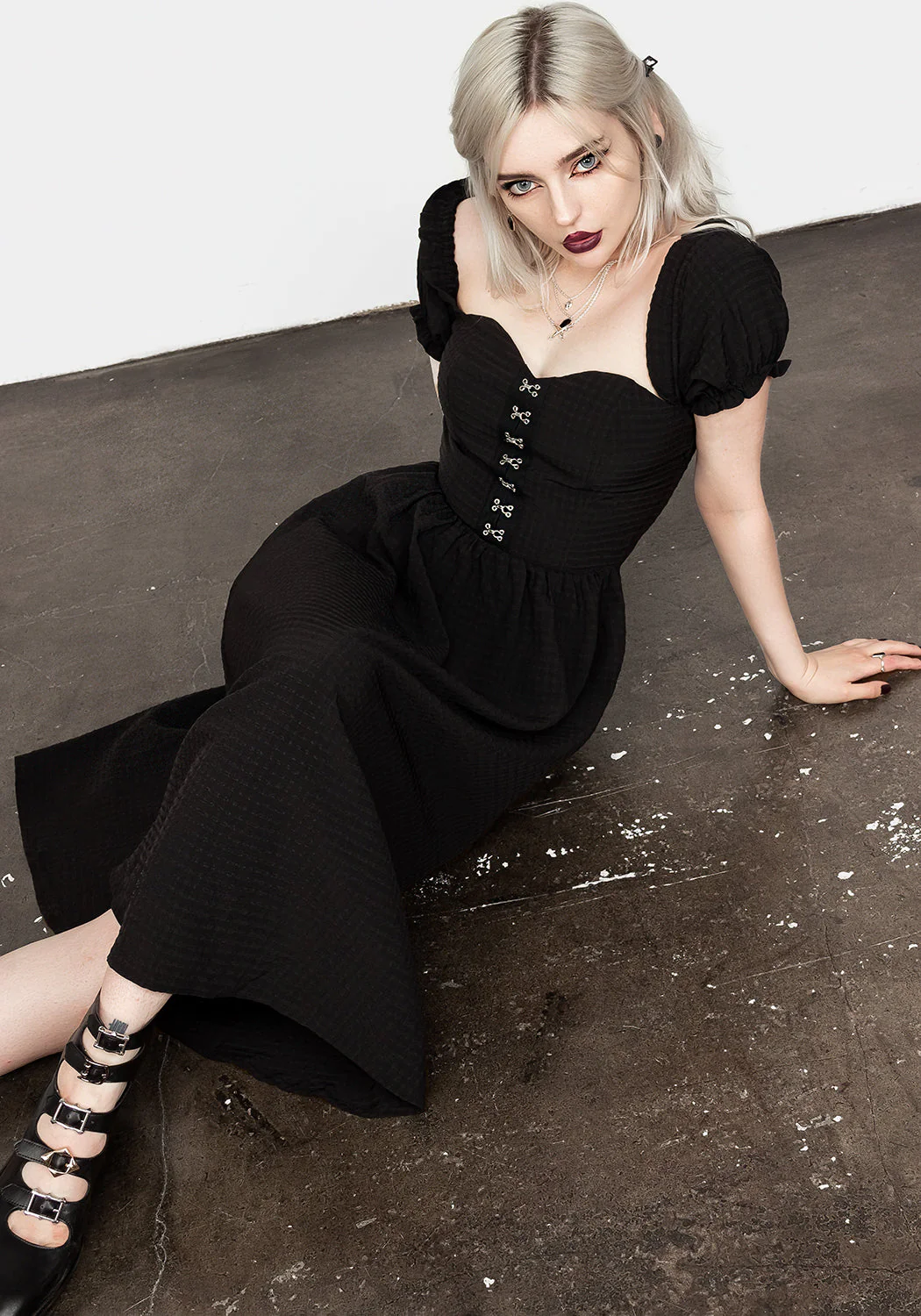 Mortem Midi Kleid Mit Puffärmel Ärmel - Image 4