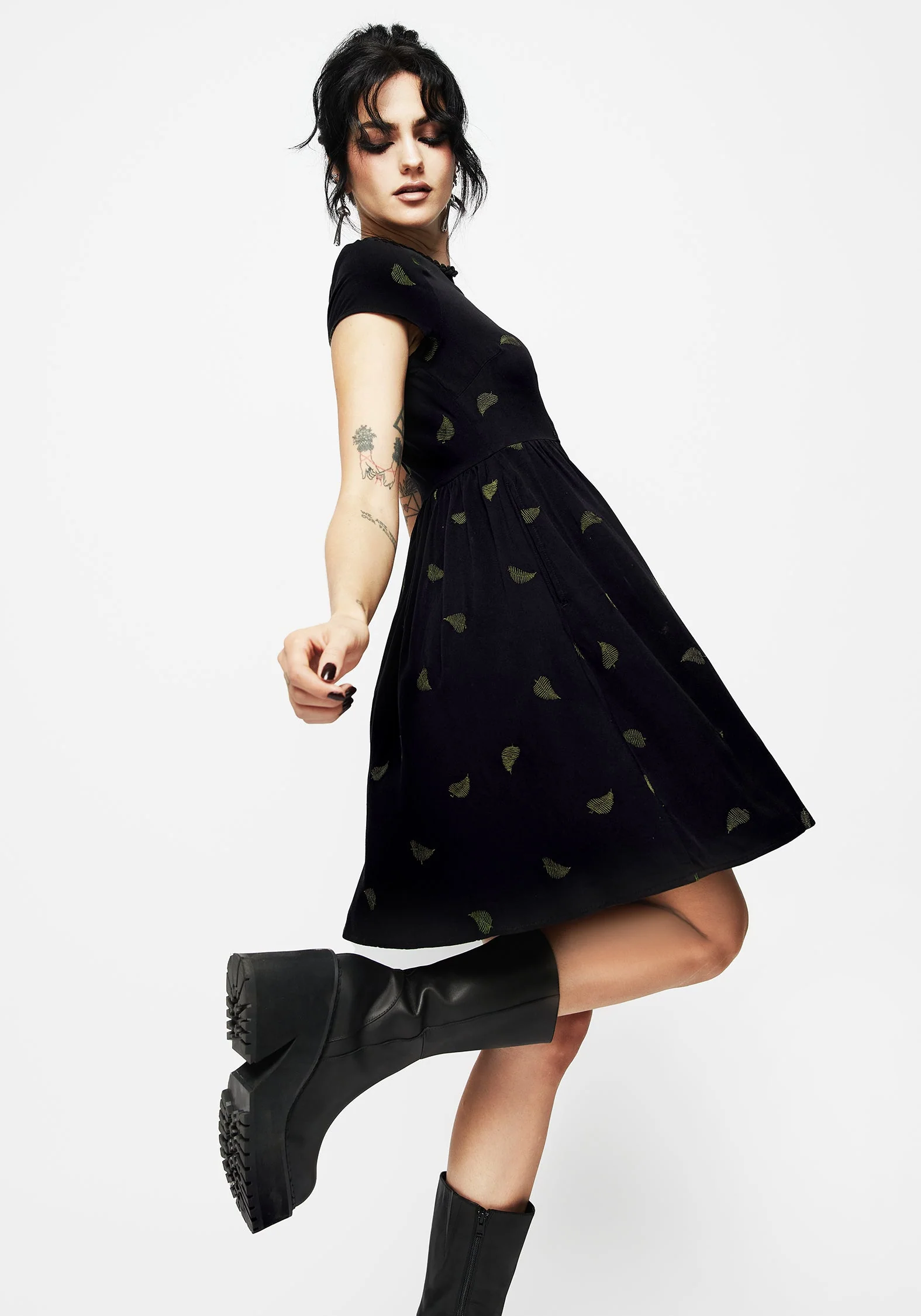 Osmunda Farn Bestickt Mini Skater Kleid - Image 5