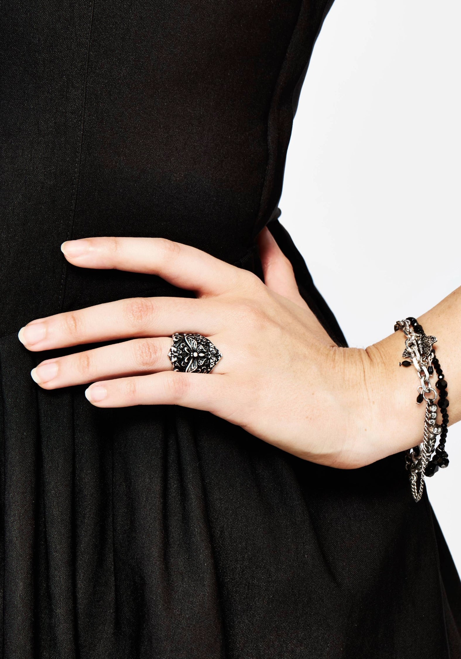 Rowan Motte Ring - Image 4