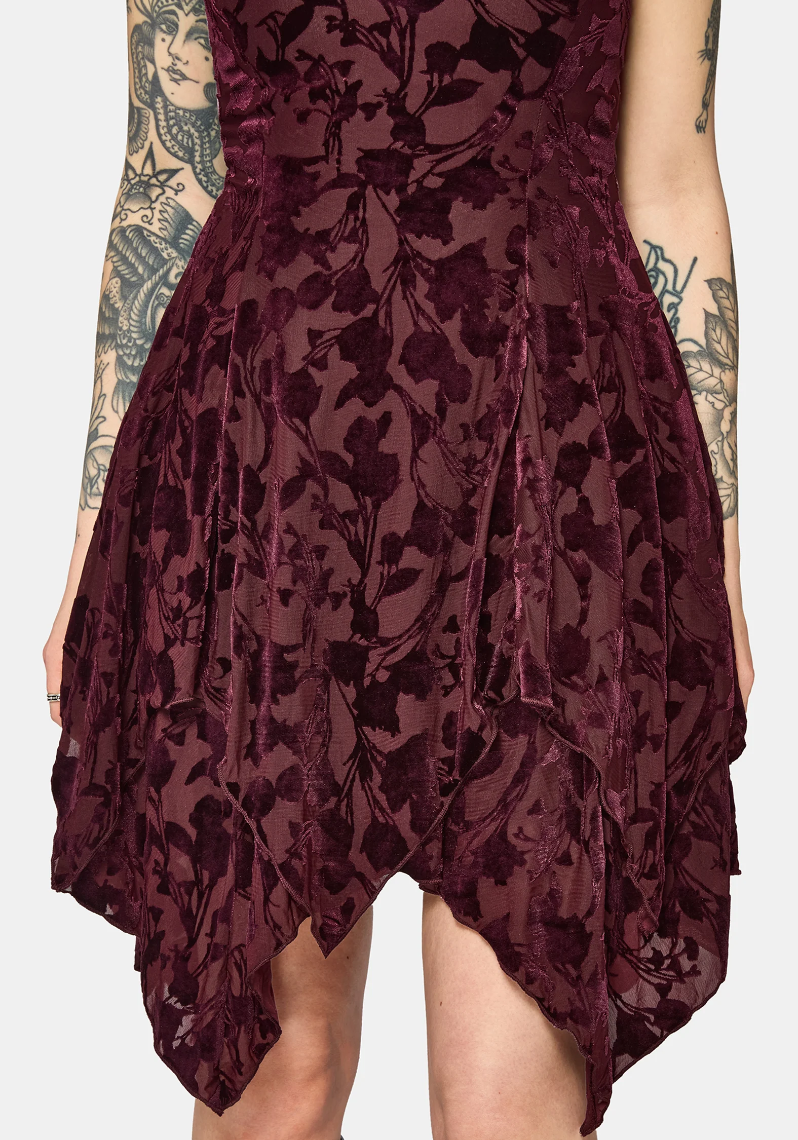 Sienna Devore Hanky Hem Cami Mini Dress - Burgundy - Image 2