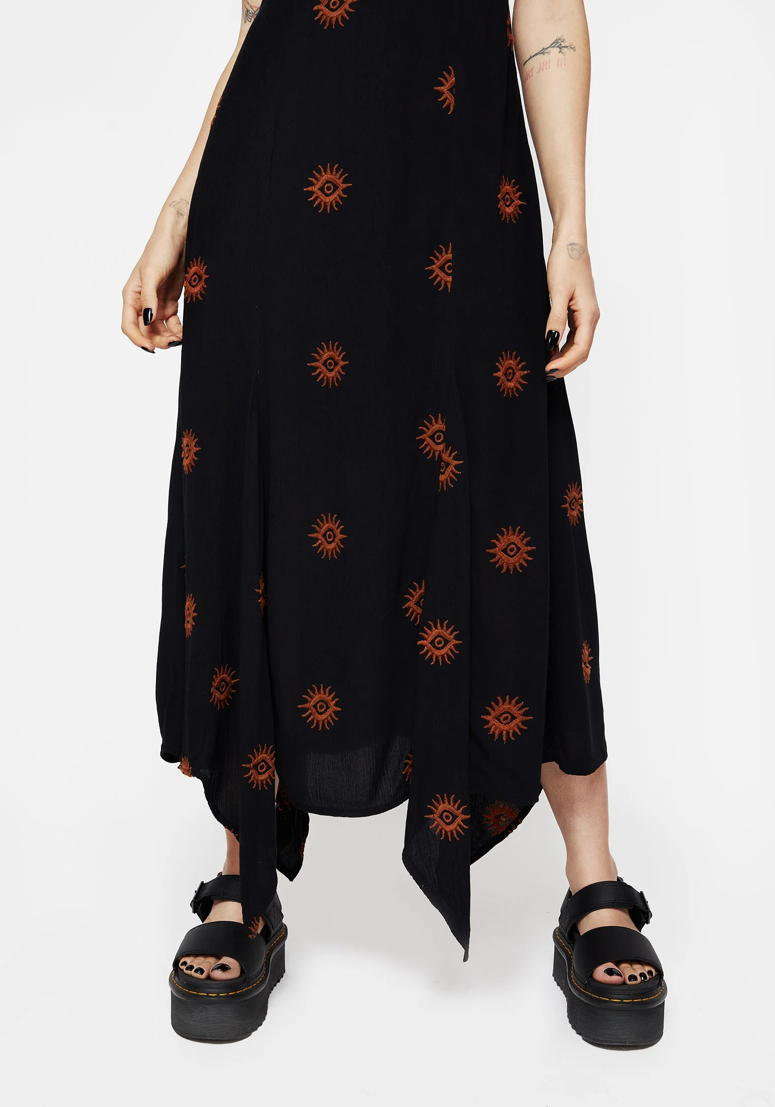 Solstice Bestickt Cami Hanky Saum Midaxi Kleid - Image 5