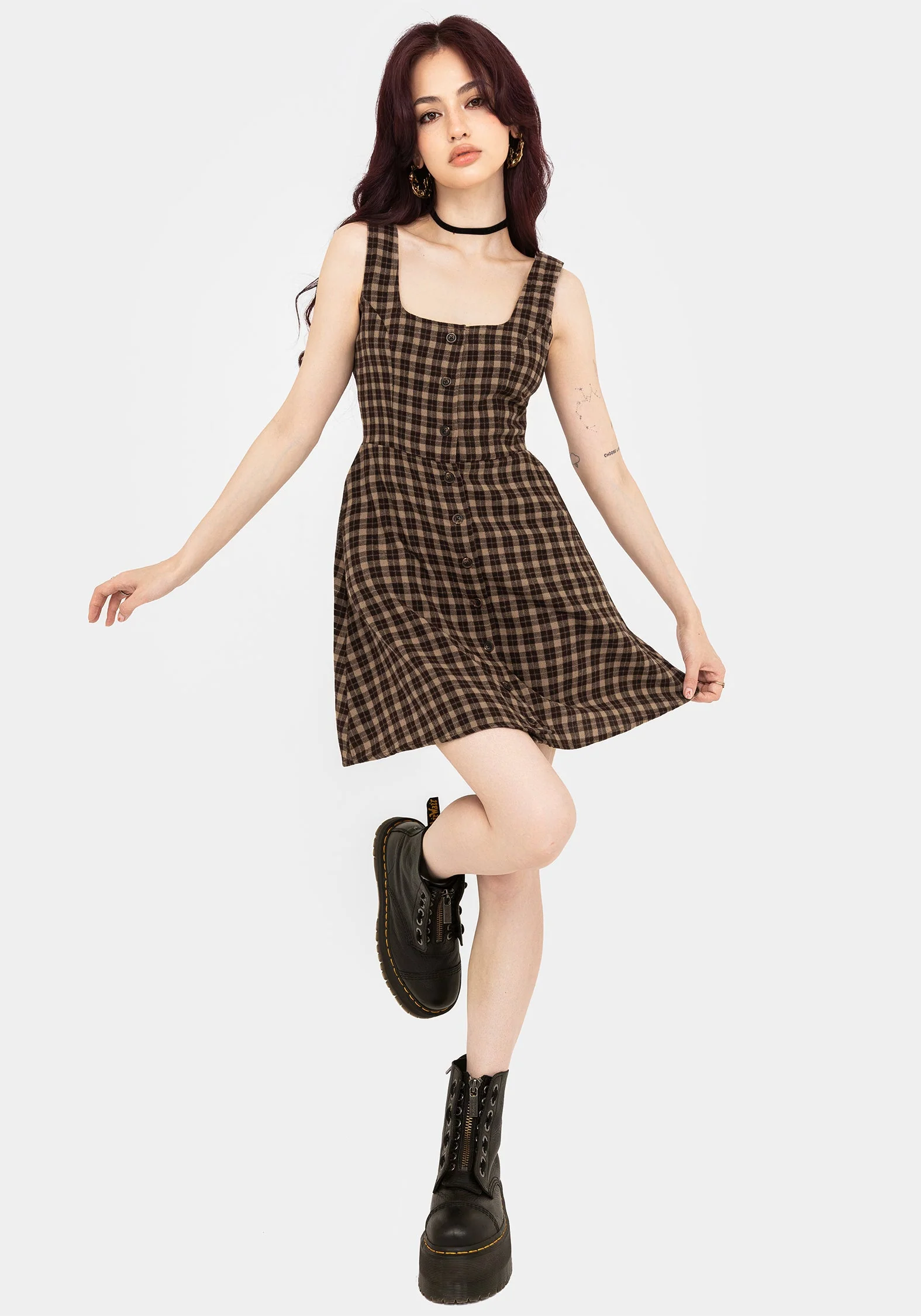 Terra Baumwolle Prüfen Ärmellos Knopf Hoch Mini Kleid - Braun - Image 7